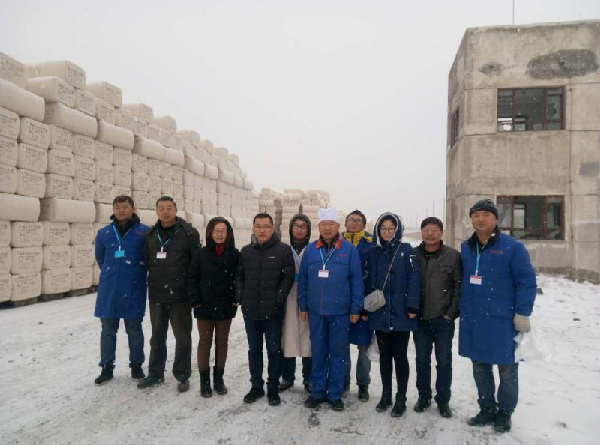 五家渠市有多少人口_...日下午,记者在五家渠市富强路步行街西面路口拍下这样