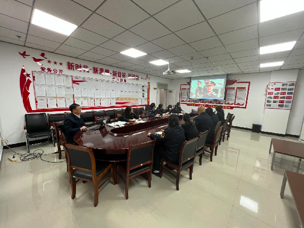 学习身边榜样 锤炼过硬作风