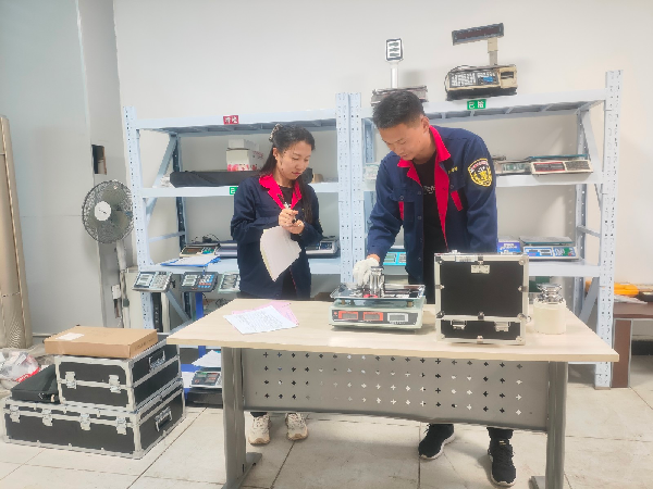 五家渠质量技术监督综合检测检验所多举措 开展“计量服务中小企业行”活动