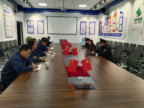 现场办公下基层 为民办事解民忧