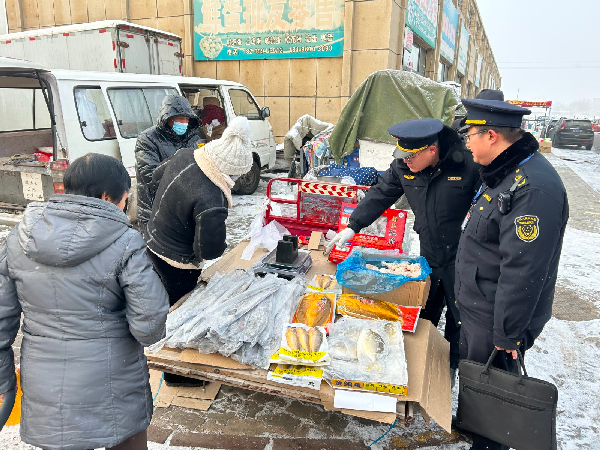 第六师市场监管局开展计量器具监督检查